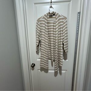 Susan Graver “weekend “ Beige and White Striped Cardigan women’s size XL.